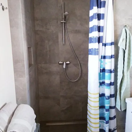 Runko Apartment *