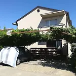 Appartement Runko *